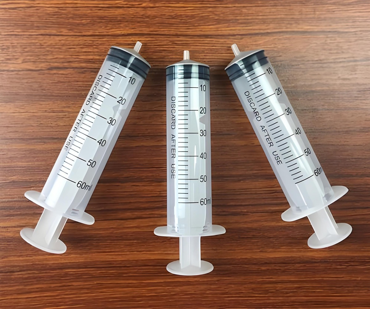 White ceramic CNC milling prototype part for electronic applications